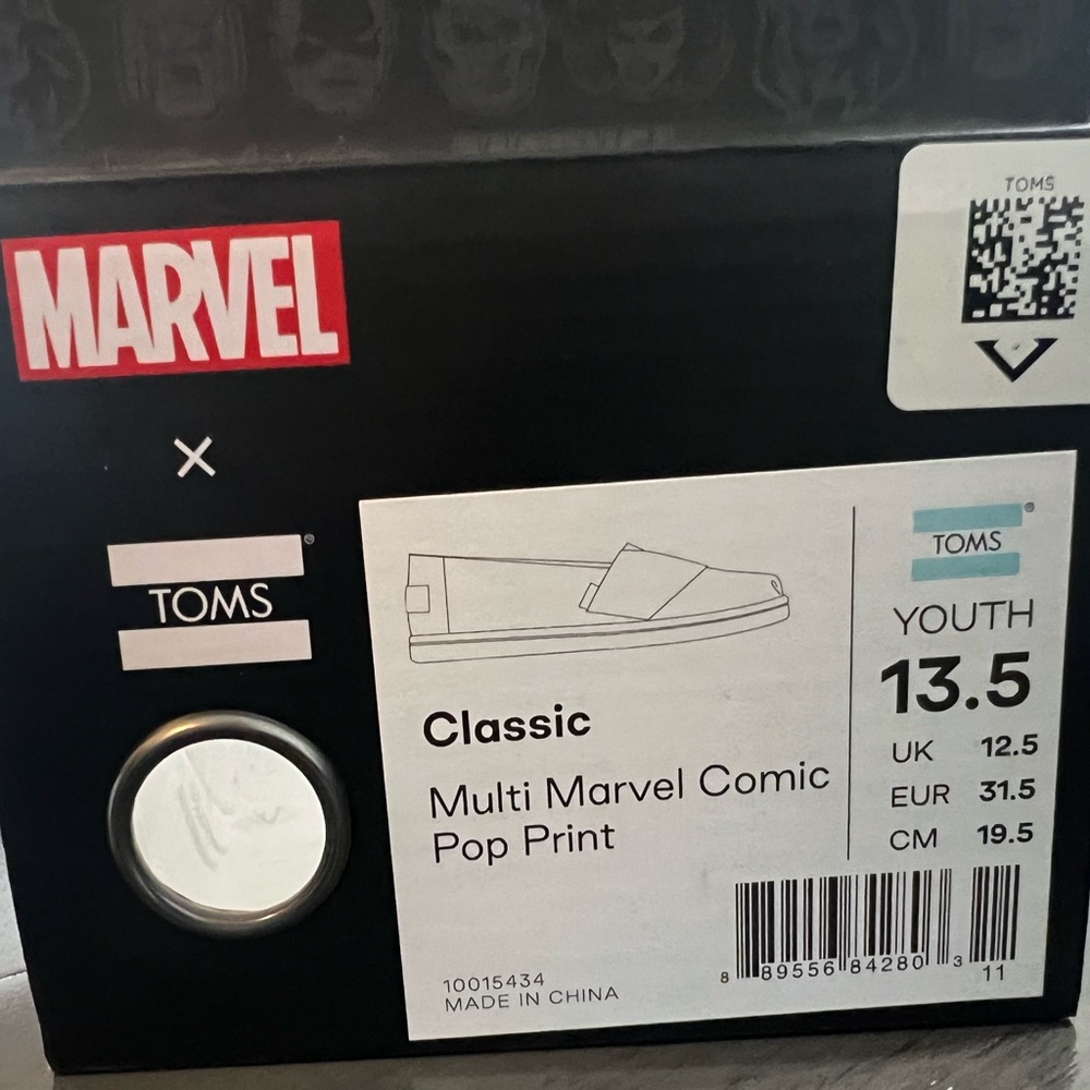Toms x Marvel Youth Classic Multi Marvel Comic Pop Print